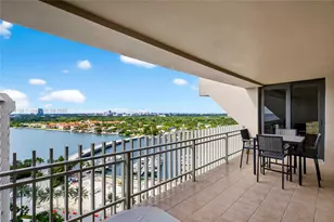 2 Grove Isle Dr, Coconut Grove, FL 33133 - Photo 29