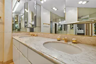2 Grove Isle Dr, Coconut Grove, FL 33133 - Photo 23