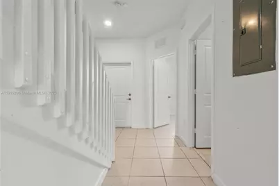 28637 SW 132nd Ct, Homestead, FL 33033 - Photo 9