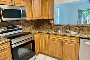 11287 SW 88th St, Miami, FL 33176 - Photo 7