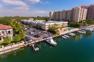 100 Edgewater Dr, Coral Gables, FL 33133 - Photo 25