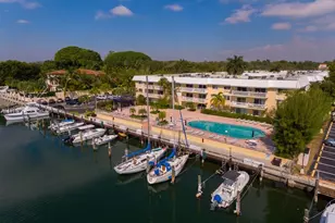 100 Edgewater Dr, Coral Gables, FL 33133 - Photo 1