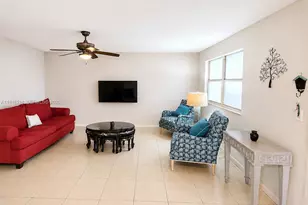 116 Tuscany B, Delray Beach, FL 33446 - Photo 3