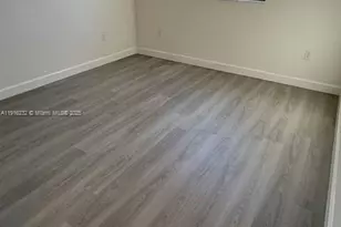 245 SW 159th Ct, Pembroke Pines, FL 33027 - Photo 9