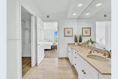 3370 Hidden Bay Dr #1002, Aventura, FL 33180 - Photo 31