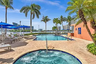 3370 Hidden Bay Dr, Aventura, FL 33180 - Photo 53