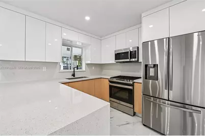 18950 SW 310th St, Homestead, FL 33030 - Photo 13