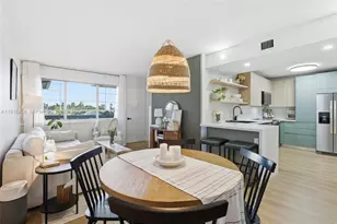 1100 11th St, Miami Beach, FL 33139 - Photo 9