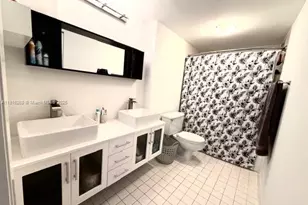 600 Three Islands Boulevard, Hallandale Beach, FL 33009 - Photo 15