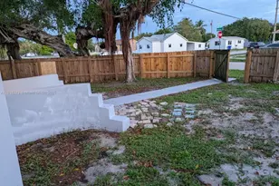 2132 McKinley St, Hollywood, FL 33020 - Photo 11