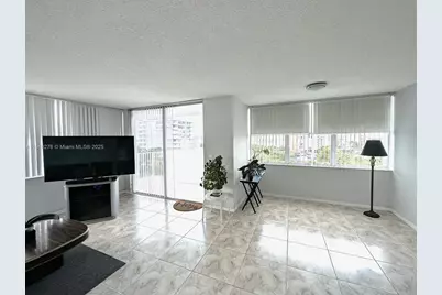 1300 NE Miami Gardens Dr #613E, Miami, FL 33179 - Photo 9