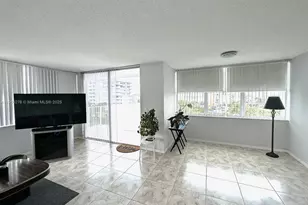 1300 NE Miami Gardens Dr, Miami, FL 33179 - Photo 9