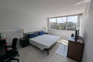 1300 NE Miami Gardens Dr, Miami, FL 33179 - Photo 15