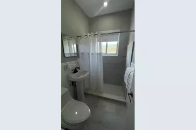 8100 Harding Ave #508, Miami Beach, FL 33141 - Photo 15
