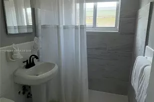 8100 Harding Ave, Miami Beach, FL 33141 - Photo 15