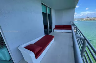 335 S Biscayne Blvd, Miami, FL 33131 - Photo 7