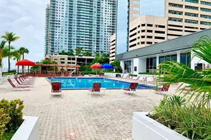 801 Brickell Bay Dr, Miami, FL 33131 - Photo 17