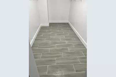 6940 Miami Gardens Dr #1-221, Hialeah, FL 33015 - Photo 9