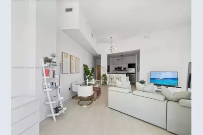 253 NE 2nd St #229, Miami, FL 33132 - Photo 5
