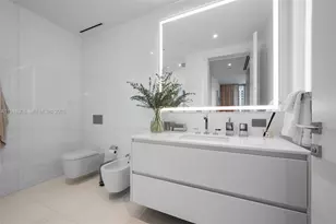 300 Biscayne Blvd Way, Miami, FL 33131 - Photo 23