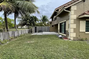 2652 Riverside Dr, Coral Springs, FL 33065 - Photo 31