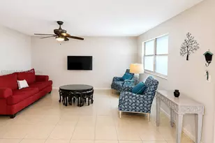 116 Tuscany B, Delray Beach, FL 33446 - Photo 3