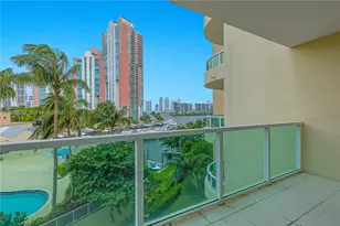 3340 NE 190th St, Aventura, FL 33180 - Photo 7