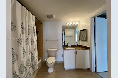 1750 N Bayshore Dr #3505, Miami, FL 33132 - Photo 17