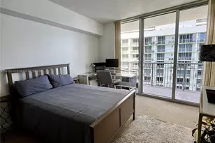 1750 N Bayshore Dr, Miami, FL 33132 - Photo 15