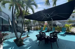 8100 Harding Ave, Miami Beach, FL 33141 - Photo 9