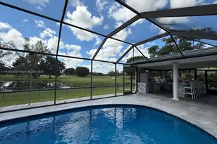 19150 S St Andrews Dr, Hialeah, FL 33015 - Photo 67