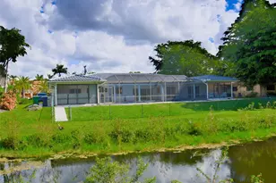 19150 S St Andrews Dr, Hialeah, FL 33015 - Photo 83