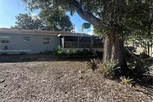 2421 N 57th Terrace, Hollywood, FL 33021 - Photo 35