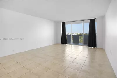 800 West Ave #924, Miami Beach, FL 33139 - Photo 3