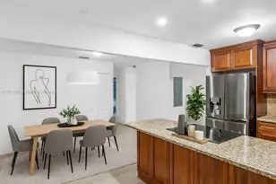 3250 SW 116th Pl, Miami, FL 33165 - Photo 5