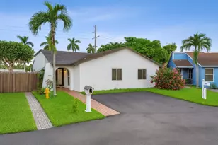 3250 SW 116th Pl, Miami, FL 33165 - Photo 1