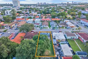 2811 SW 3rd St, Miami, FL 33135 - Photo 3