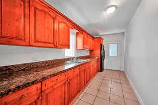 2811 SW 3rd St, Miami, FL 33135 - Photo 29