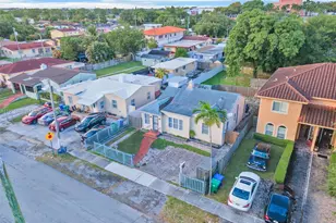 2811 SW 3rd St, Miami, FL 33135 - Photo 5