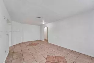2811 SW 3rd St, Miami, FL 33135 - Photo 23