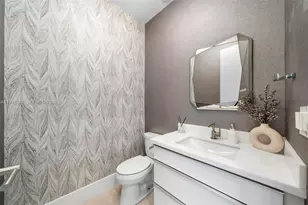 1621 S Bayshore Dr, Miami, FL 33133 - Photo 55