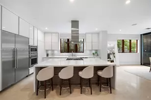 1621 S Bayshore Dr, Miami, FL 33133 - Photo 15