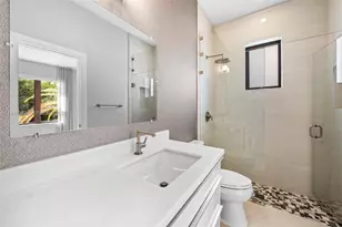 1621 S Bayshore Dr, Miami, FL 33133 - Photo 51