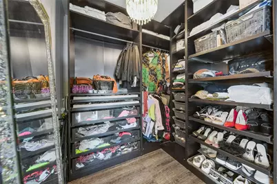 6061 Collins Ave #5F, Miami Beach, FL 33140 - Photo 17