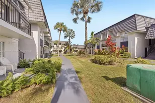 8001 W 6th Ave, Hialeah, FL 33014 - Photo 35