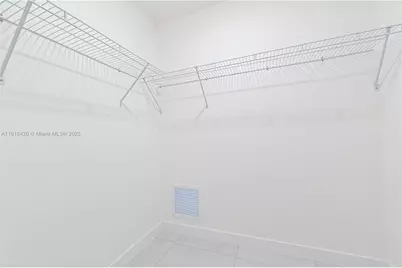 514 SW 22nd Ave #204, Miami, FL 33135 - Photo 15