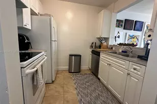 900 SW 8th St, Miami, FL 33130 - Photo 3