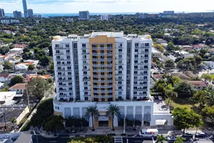 900 SW 8th St, Miami, FL 33130 - Photo 15