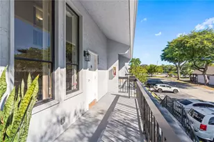 559 N University Dr, Plantation, FL 33324 - Photo 29