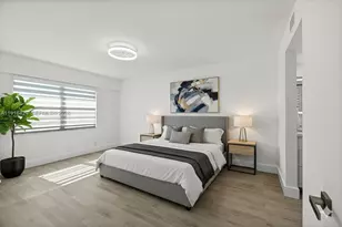 12500 SW 5th Ct, Pembroke Pines, FL 33027 - Photo 11